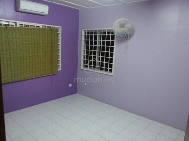 2 Sty Cluster Semi Detached 1750sf Land- Taman Putra Perdana 5 Puchong 1