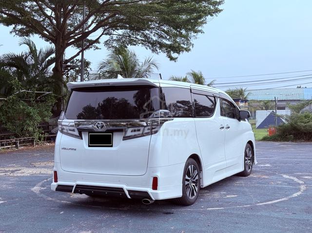2018 Toyota VELLFIRE 2.5 ZG (A) - 4