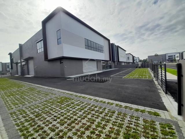Taman Perindustrian Air Hitam New Cluster D Factory Warehouse, Klang 1