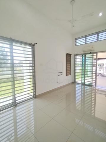 Bukit Banyan Single Storey Corner Lot For Rent 1