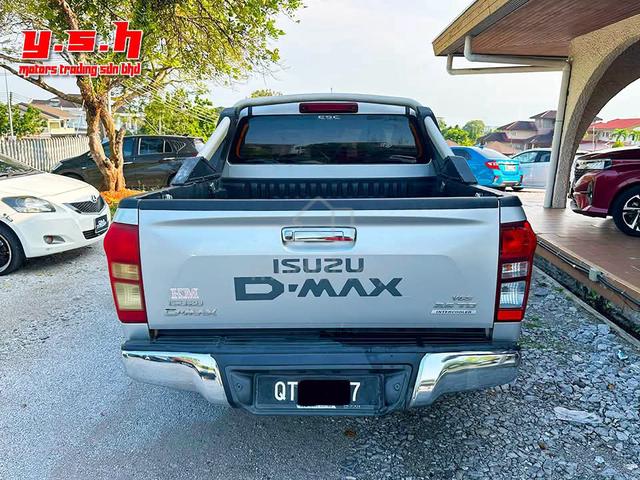 ISUZU DMax 4X2 2.5 MANUAL 2017 - 5