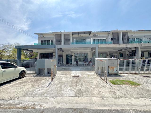 SPACIOUS UNIT 2 Storey Taman Baiduri 2, Dengkil – Sepang 1