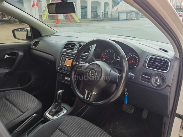 2015 Volkswagen POLO 1.6 (A) HATCHBACK FACELIFT - 5