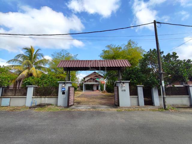 Rumah Banglo 2 Tingkat Di Kg Pengadang Baru, Kuala Terengganu 1
