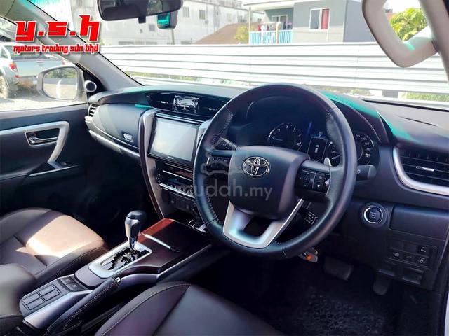 2019 Toyota FORTUNER 2.4 VRZ 4X4 (A) - 5