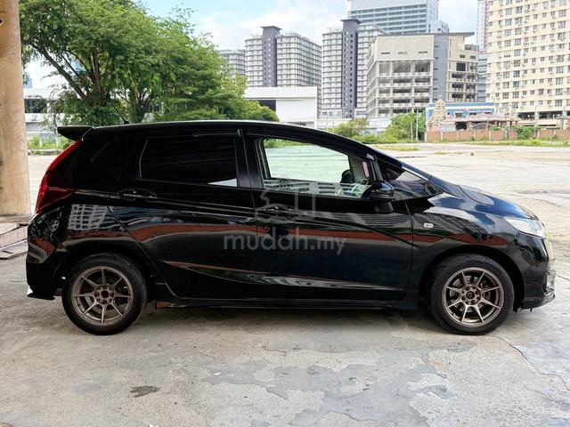 2015 Honda JAZZ 1.5 E (A) - 5