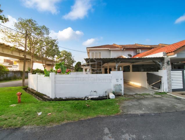 Corner Lot Double Storey 3R2B Taman Kapar Setia Klang 1
