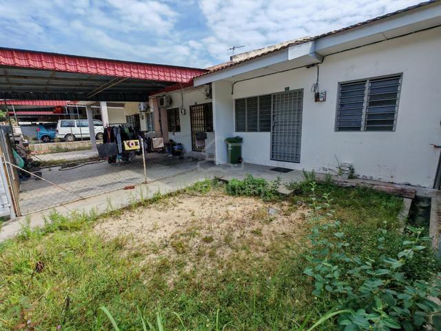 Rumah Murah di Botani Facing Open Depan Padang 5