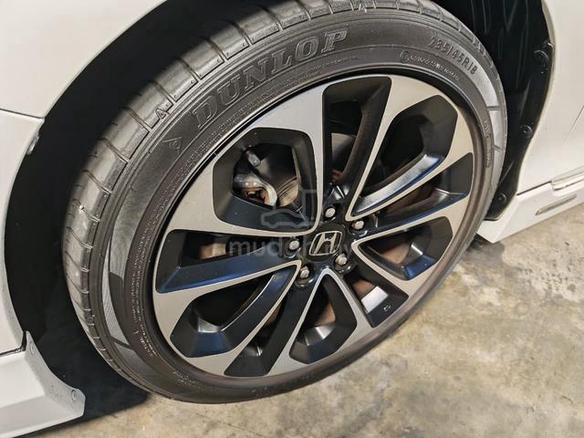 2014HondaAccord HighSpec2.0(A)B/ListBolehLoanKedai - 3