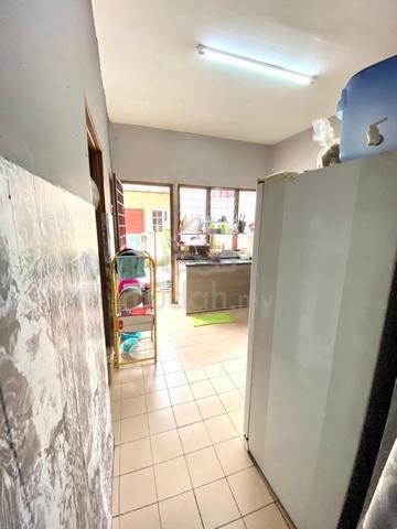 Rumah Sewa 2 Tingkat 4 Bilik Near UKM ,SEKOLAH,KEDAI Bangi 1