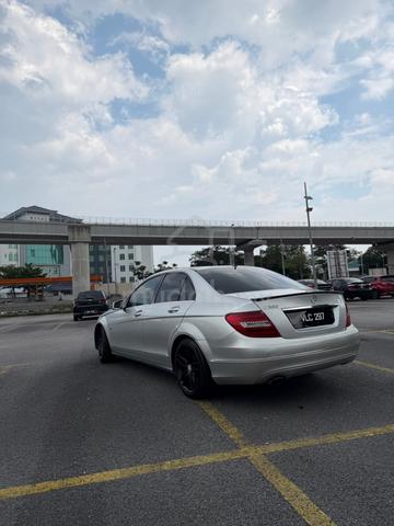 2012 Mercedes Benz C250 CGI BlueEFCY - 3