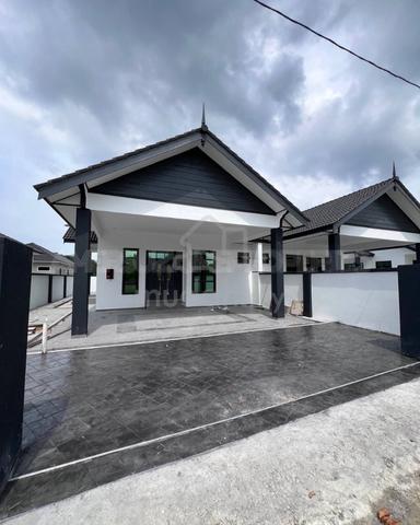 Semi D Setingkat Belakang Balai Polis Bukit Payunng 1