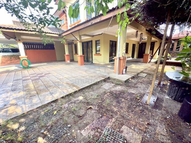CORNER LOT Double Storey Terrace House Seksyen 9 Kota Damansara 1