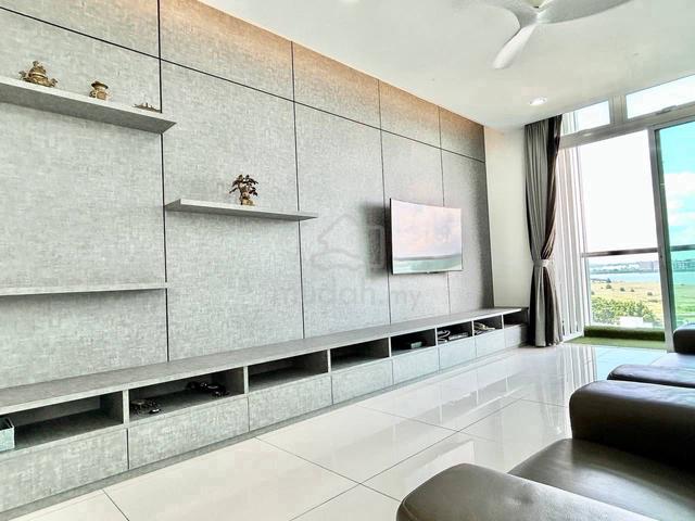 Paragon Residences @ Straits View 3