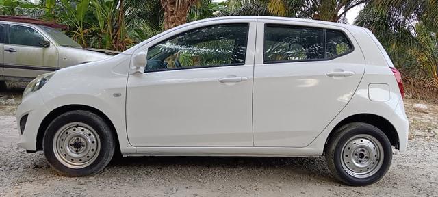 2015 Perodua AXIA 1.0 E (M) - 4