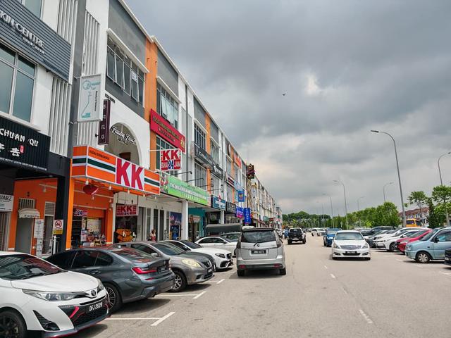 Austin Crest 3 Storey Shop Lot Johor Bahru 1