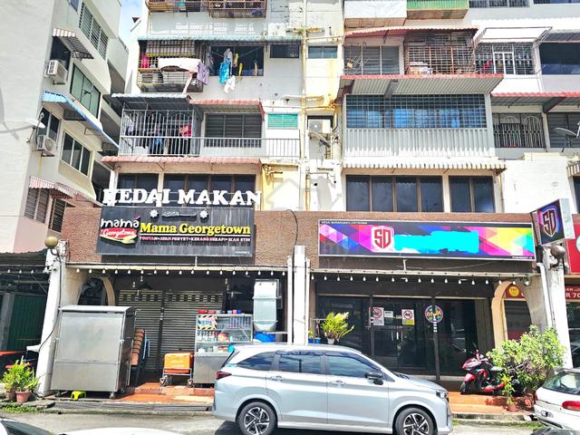 1st Floor Office Lot at Georgetown Facing Main road 1