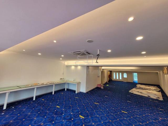 Freehold Fully Renovated Prime 3-Sty Shoplot bu 6600sf Bandar Botanik 1
