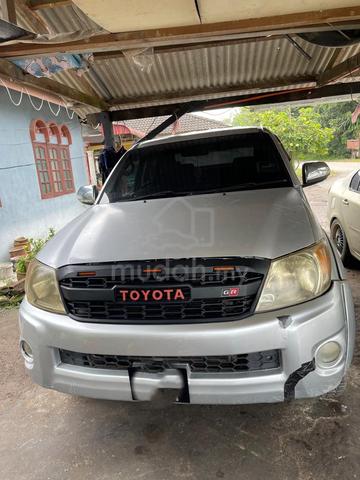2010 Toyota HILUX 2.5 G MY05 KUN25R FACELIFT (M) - 1