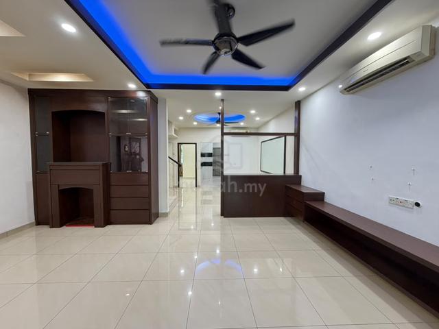 Kota Permai Saujana Permai 2 Storey Terrace Good Condition For Rent 1