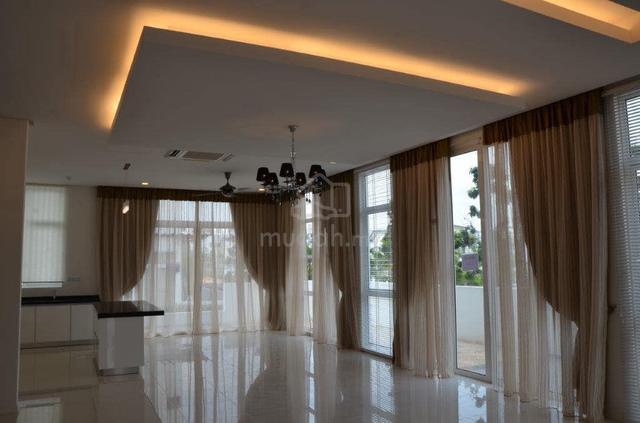 Sunway Rydgeway|semid|4 carpark|partly furnish|easy access 1