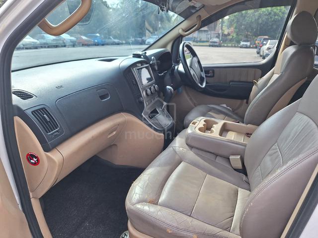 2011 Hyundai GRAND STAREX 2.5 ROYALE (A) - 5
