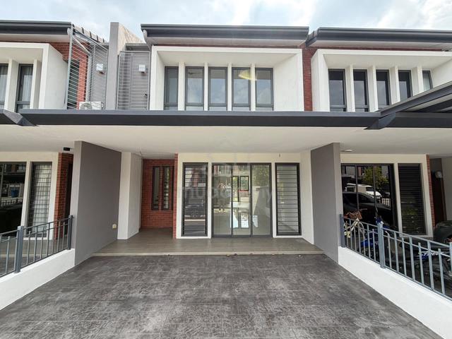 [ New + Good ] 2sty House , Ilham Residence , Elmina , Shah Alam 1