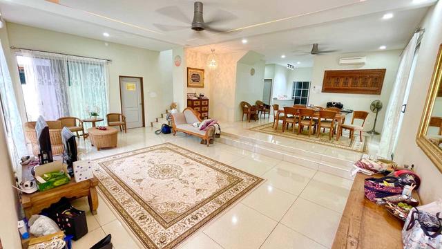 OPEN FACING Semi D Two Storey Taman Perdana College Mantin N. Sembilan 1