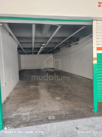 Sri andalas gfloor shop for rent 1
