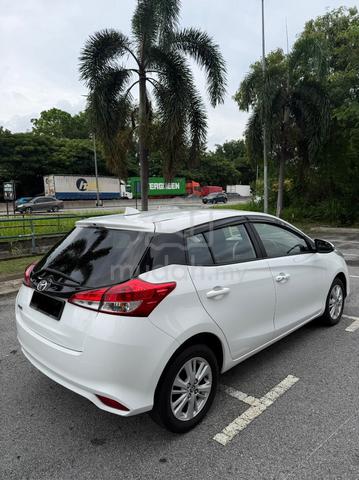 2019 Toyota YARIS 1.5 J (A) On the road - 3