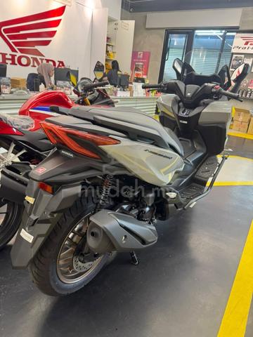 Honda NSS 250 Forza 250 - photo 4 of 4