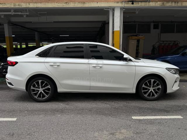 2025 Proton S70 1.5 FLAGSHIP MY23 (PROTON WARRANTY - 5