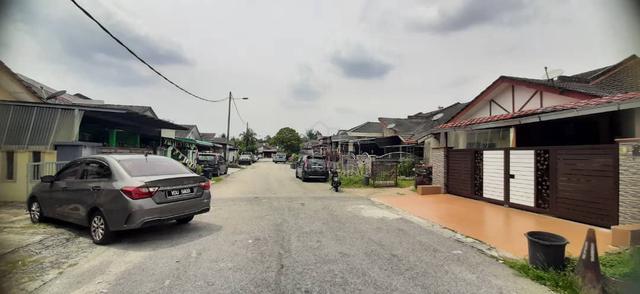 Single Storey Terrace Jalan Cempaka Bukit Sentosa Rawang 1