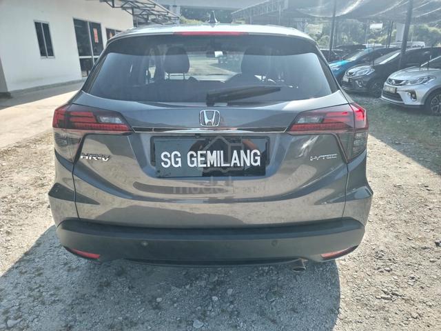 2019 Honda HR-V 1.8 V ENHANCED =100% NOT ACCIDENT - 5