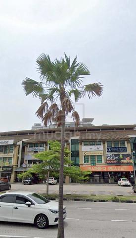 Best buy BAYAN BAY 3sty shophouse 3800sf Facing main road 1