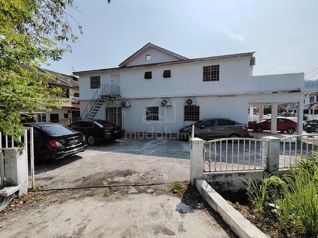 room for rent at pusat bandar puchong 1