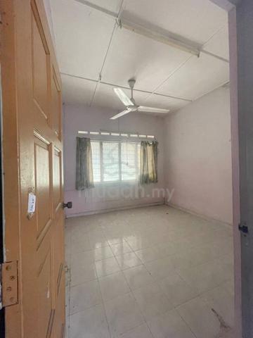 SUPER BELOW VALUE 1 STY ENDLOT Taman Ayer Keroh Height Melaka 1