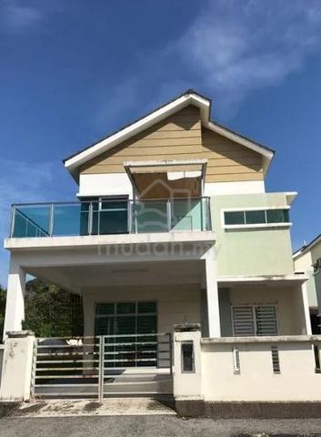 2 storey bungalow house at Taman Cendana, Juru 1