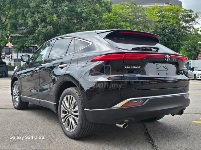 2024 [PANORAMIC ROOF] Toyota HARRIER 2.0 Z (A) - 3