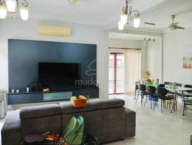 END LOT Double Storey Semi D Lestari Mansion, Seri Kembangan 1