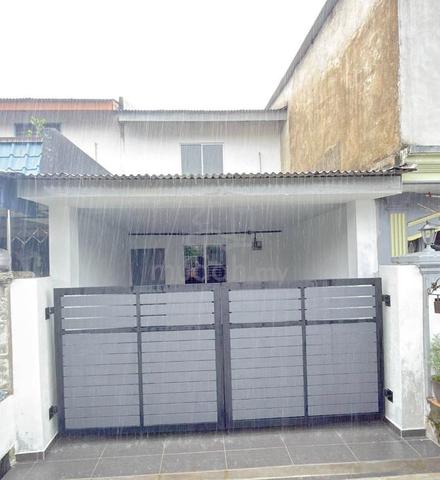 Jalan Utama 3x, Taman Utama, Pekan Nanas 1