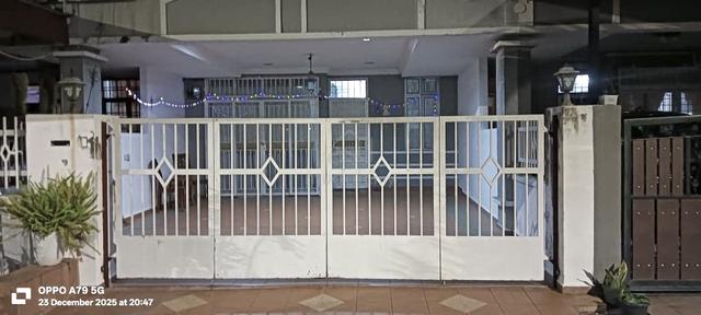 Full furnished house air keroh 7 minute ke tol ‼️ . 1