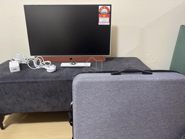 Skyworth Portable TV - photo 2 of 5