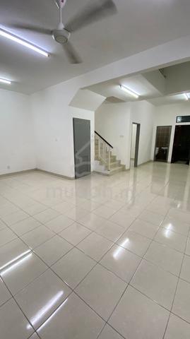 Taman Austin Duta 2 Storey House For Sale Near Seri Austin 1