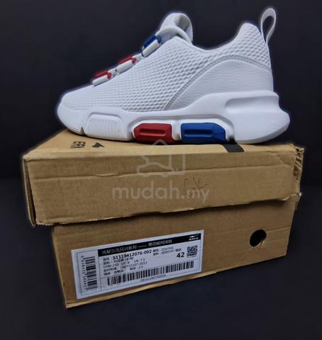 Sport shoes ERKE - photo 4 of 4