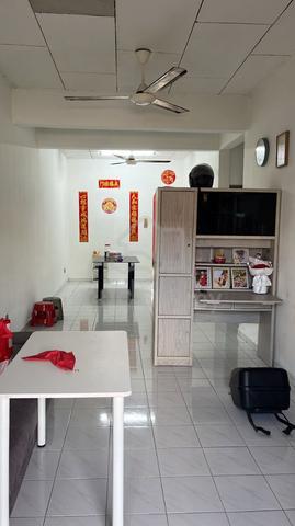 Scientex Pasir Gudang single storey / fully extend 1