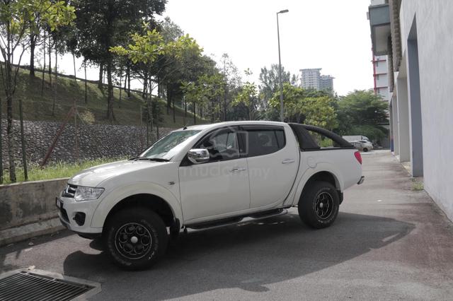 2014 Mitsubishi TRITON L200 2.5 VGT 4x4 (A) - 4