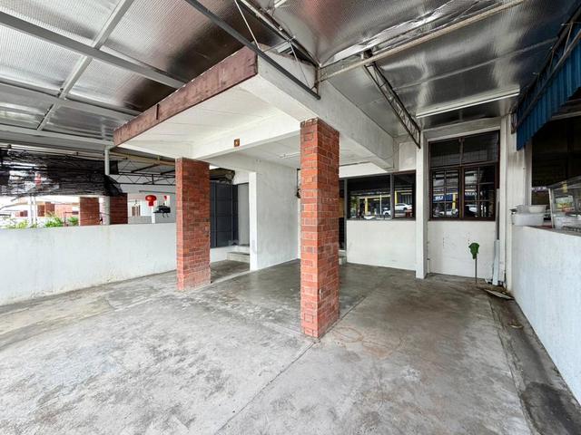 Sungai Dua 2 Storey Shop House For Rent Facing Main Road Near Lotus 1