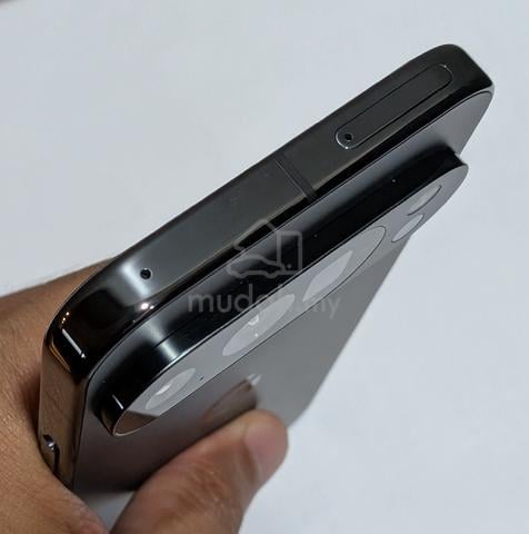 Google Pixel 10 Pro | Malaysia set | 512gb - photo 5 of 6