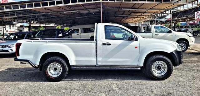 Isuzu D-MAX 1.9 4x4 SINGEL CAB NEW TYRE 2019/20 - 4